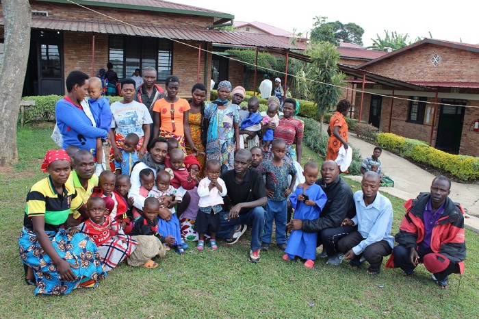 Abana bavurwa Cancer y'amaso benshi bongeye gusuzumwa basanga barakize