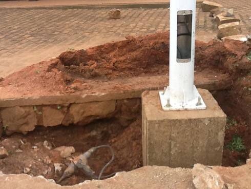 Inzugi zo ku mapoto n