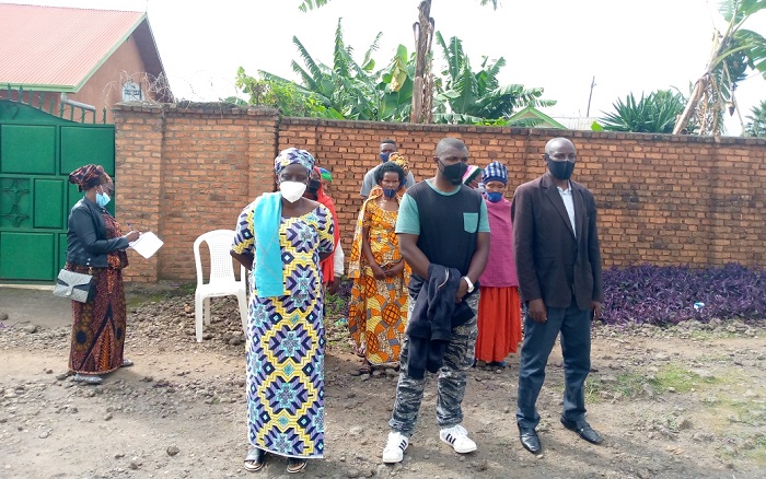 Muri buri Sibo hatorwaga abantu batatu barimo nibura umugore umwe