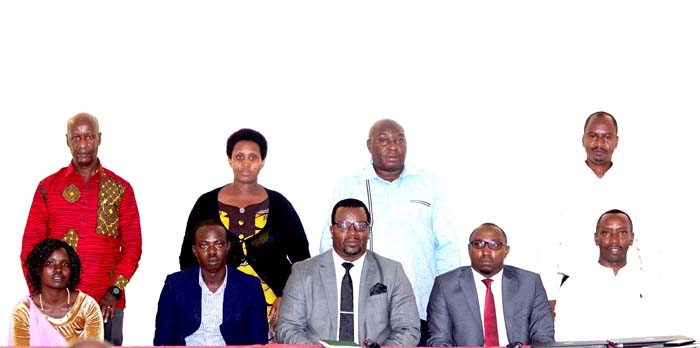 Komite nshya na Komite icyuye igihe