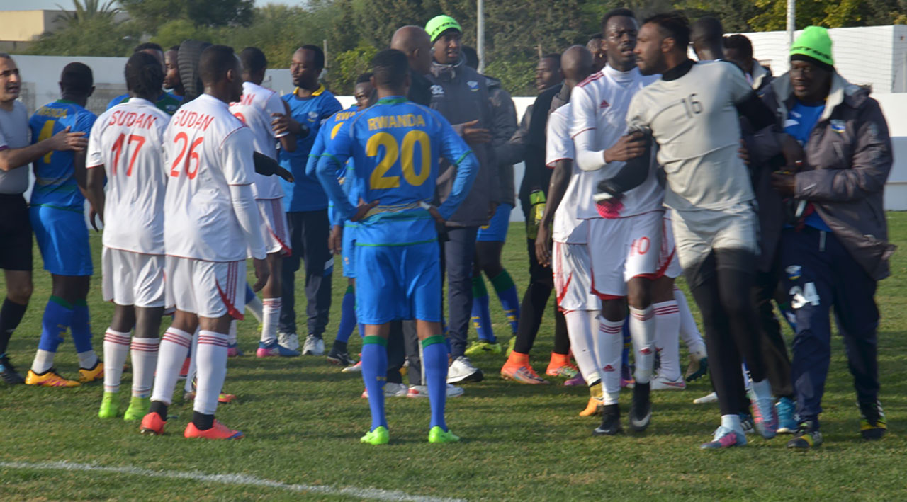 Umukino wa mbere wa gicuti bakinnye ntiwarangiye kubera gushyamirana na Sudani