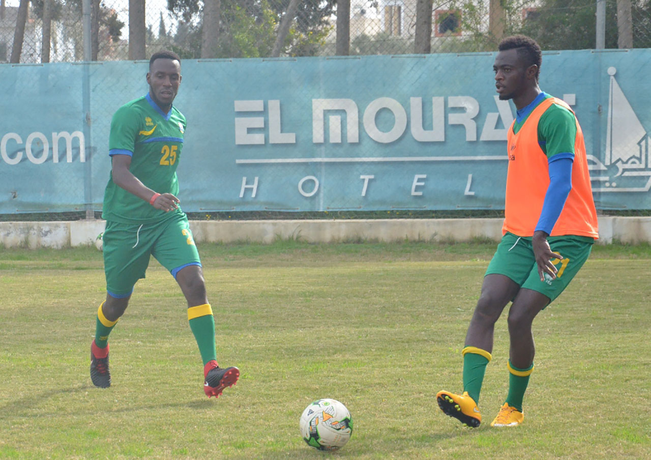 Mubumbyi Barnabe aconga umupira