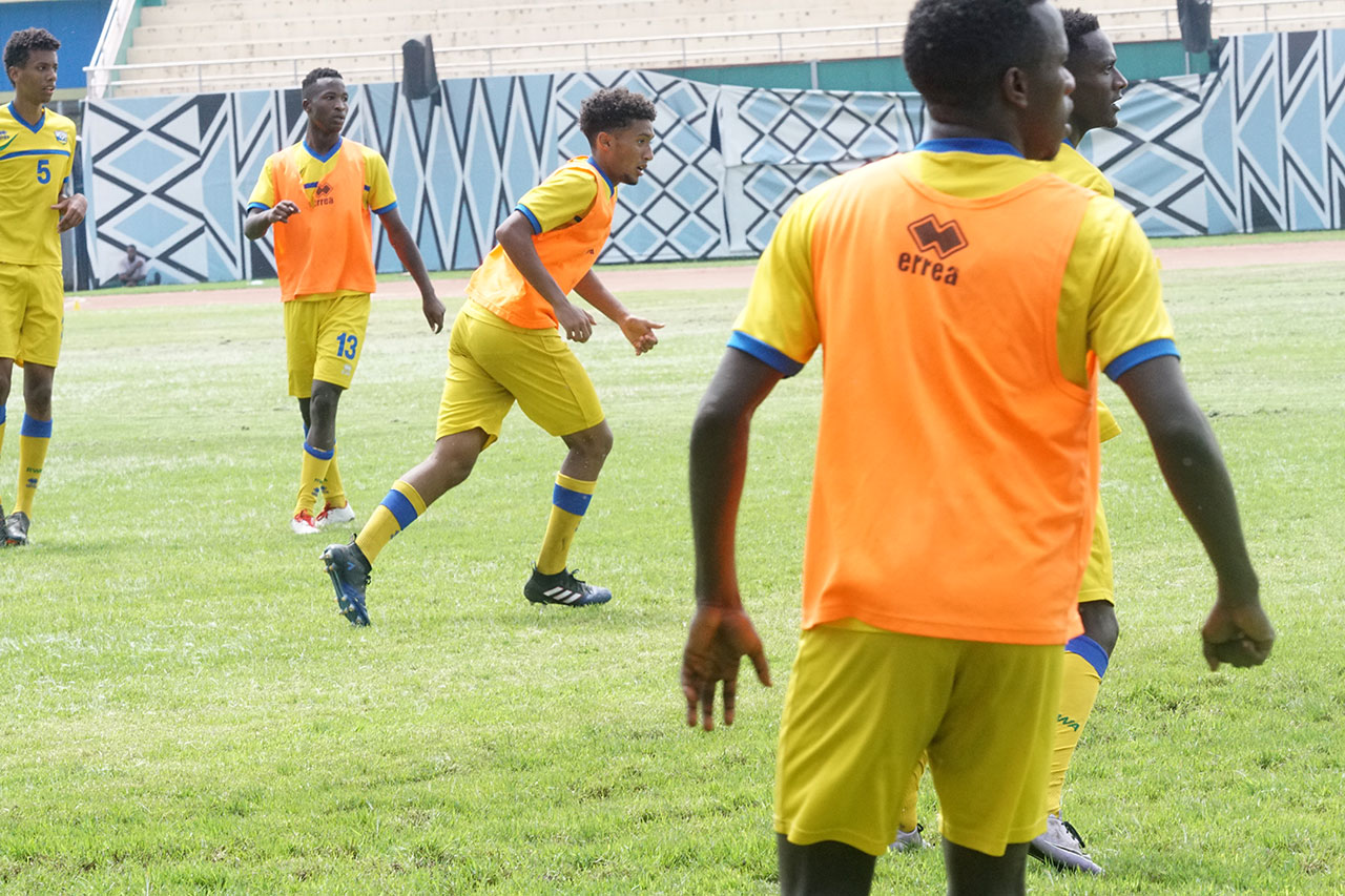 Abakinnyi mu myitozo mbere yo kwerekeza Zambia