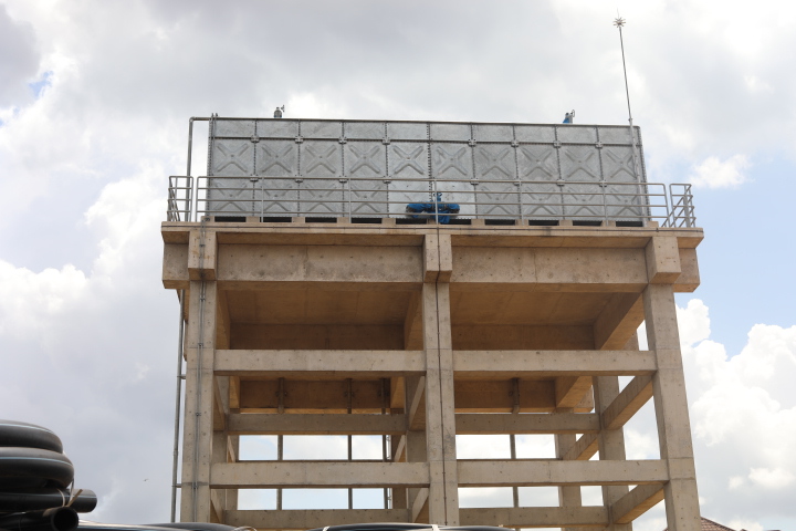 Ikigega kinini cy'amazi gifasha kuyageza ku baturage