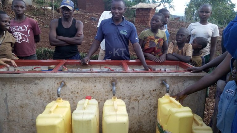 Amazi nayo yagabanyirijwe ibiciro hagendewe ku buryo abonekamo