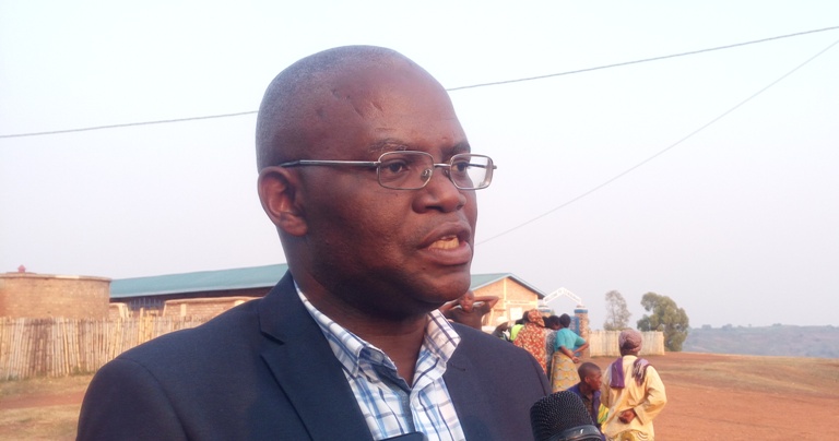 Apollinaire Mupiganyi, umuyobozi Nshingwabikorwa wa Tranparency International Rwanda, bakaba na bamwe mu bakoranye n