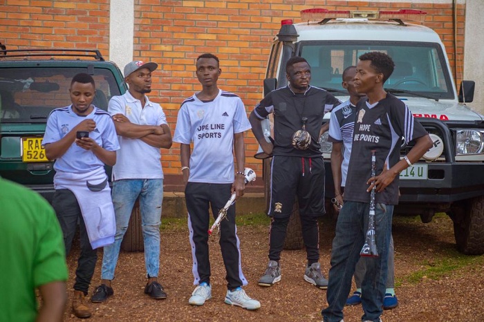 Abafana ba APR FC bari baje gushyigikira Intare FC 