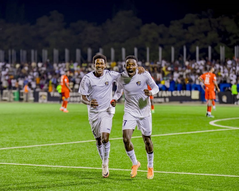 Abakinnyi ba APR FC bishimira intsinzi 