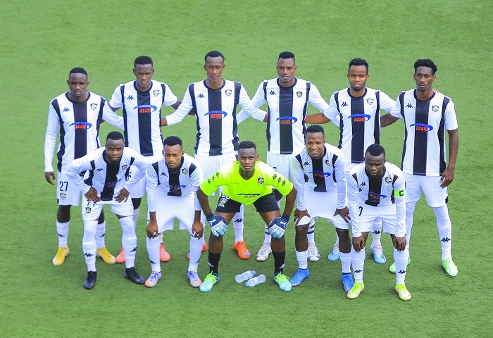 Abakinnyi ba APR FC babanje mu kibuga