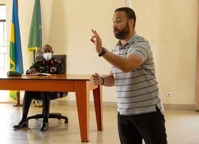 Umutoza Mohammed Adil Erradi yemereye ubuyobozi ko izi ntego bazazigeraho