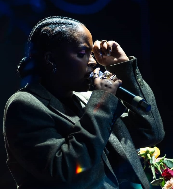 Ariel Wayz yishimiye kumurika Album ye ya mbere 