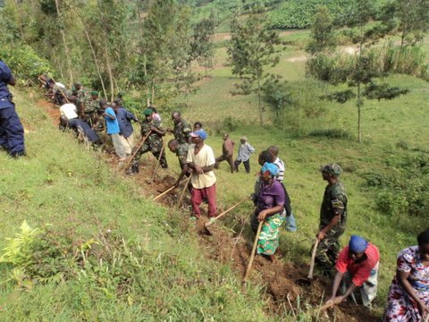 Mu gusoza Army Week, Ingabo z