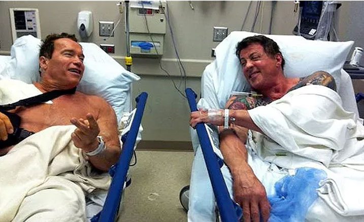 Arnold Schwarzenegger na Sylvester Stallone bamaze gukina Filime bari kwivuza imvune bakuye mu gukina