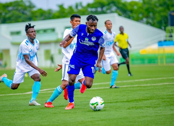 Shabban Hussein Tchabalala ari mu bafatiye runini AS Kigali muri iyi minsi