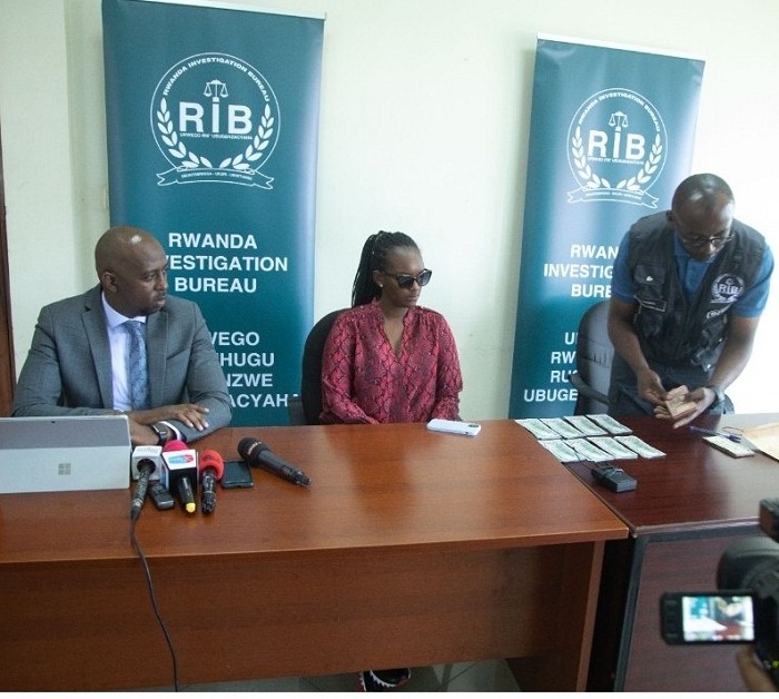 Miss Aurore yasubijwe amafaranga ye yari yibwe