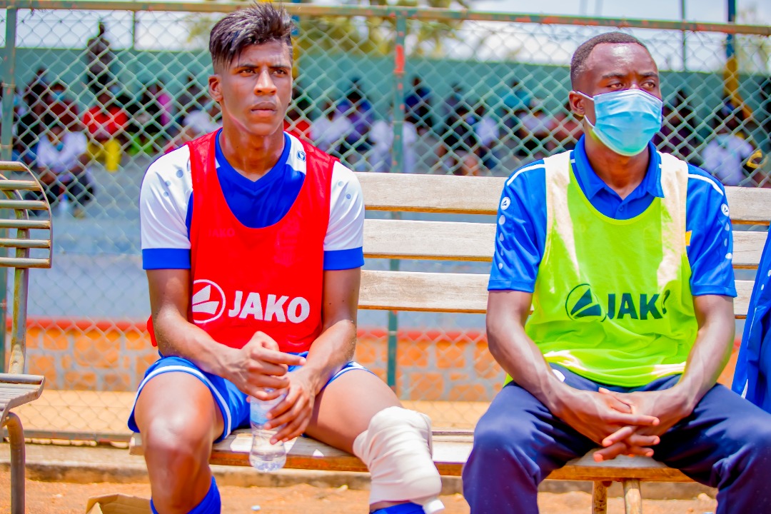 Ayoub Ait Lahssaine yavunitse nyuma y'iminota mike yari amaze gukina