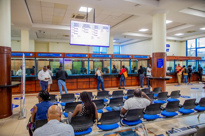 Muri BK umukiriya ni umwami