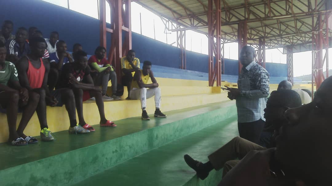 Abakinnyi b'Amagaju babwiwe ko bagiye kubaba hafi mu mikino isigaye