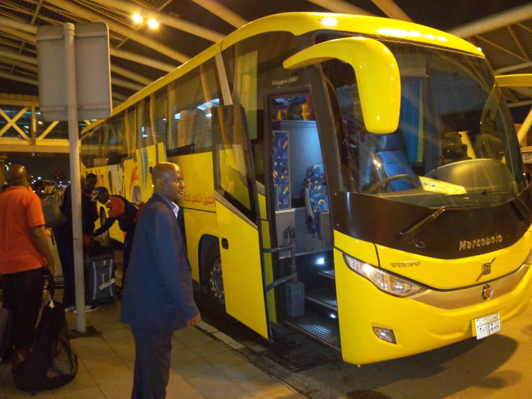 Iyi niyo modoka yabajyanye kuri Hotel bacumbitsemo