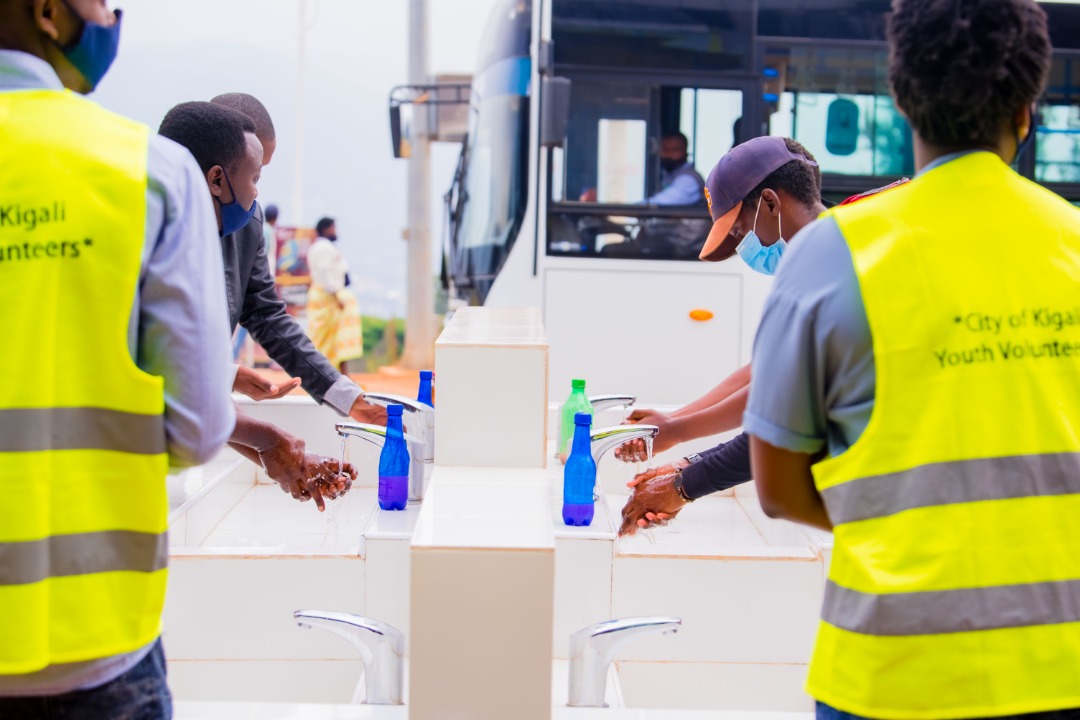 Gukaraba byashyizwemo imbaraga zirenze izisanzwe ntawaca mu rihumye abakorerabushake