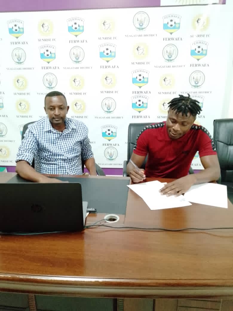 Samson Babuwa yasubiye muri Sunrise