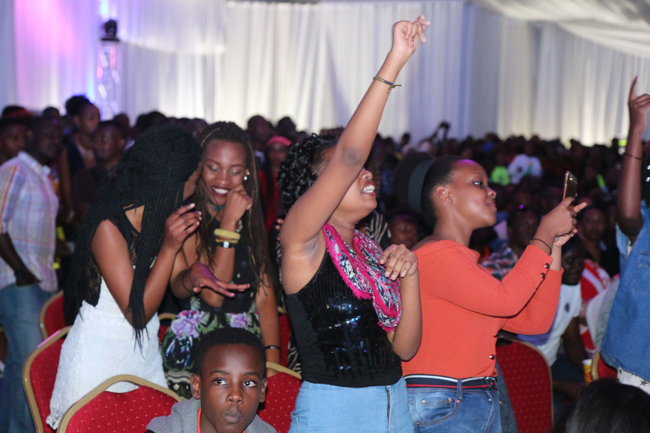 Abari mu byicaro byabo ntibyababujije guhaguruka