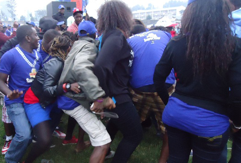 Babyinnye Pala Pala biratinda.