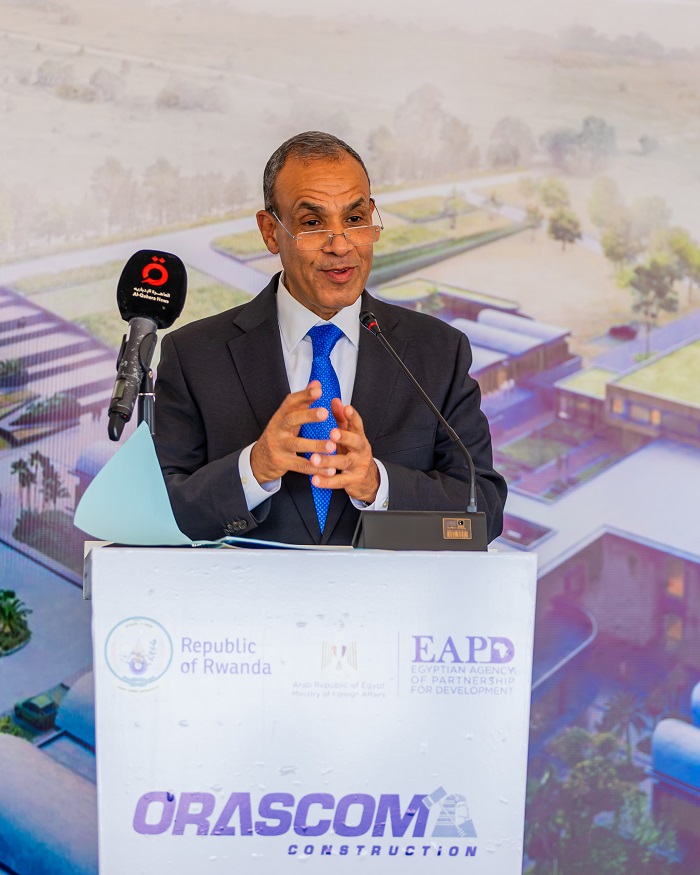 Badr Abdelatty avuga ko bikwiye ko bakomeza gufatanya kugira ngo bakomeze kungurana ibitekerezo mu guhangana n'ibyorezo