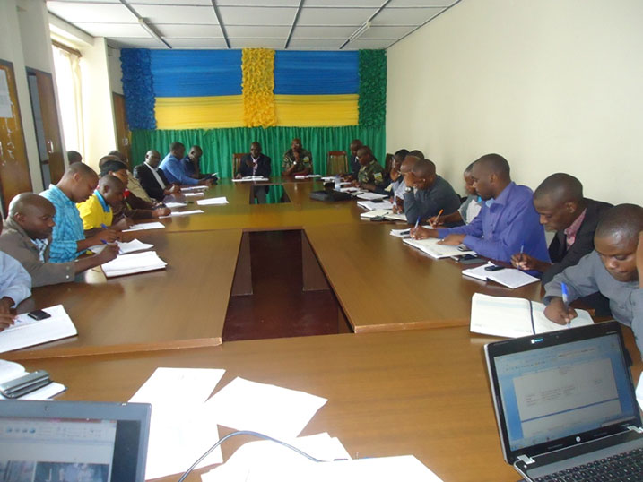 Bafashe ingamba ko bagiye kugarura abana bataye amashuri bakiga.