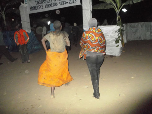 Bamaze gukira basanga basa nabi bagira isoni z