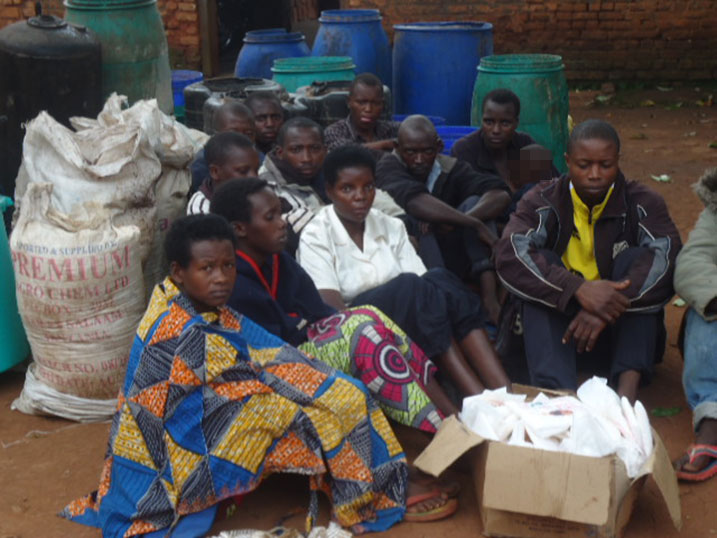 Aba ni abafatanywe ibintu bitemewe birimo nyirantare, Urumogi, kanyanga, ifumbire mva ruganda.