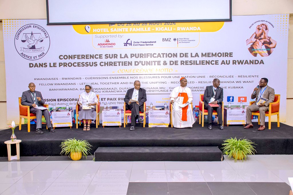 Bakoze ikiganiro kigamje gutanga ibitekerezo byo gukiza imitima