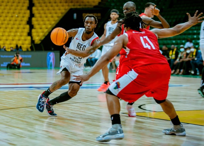 Adonis Jovon Filer agenzura umupira 