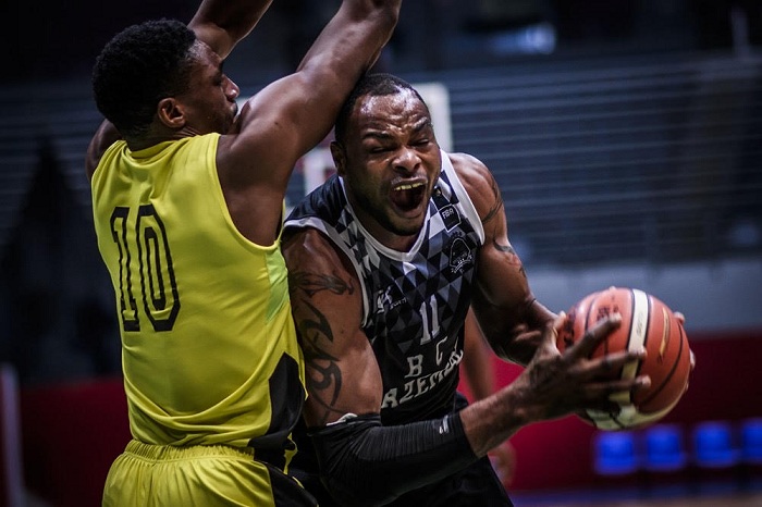 Pitchou Kambuy Manga (ufite umupira) azakinira REG BBC