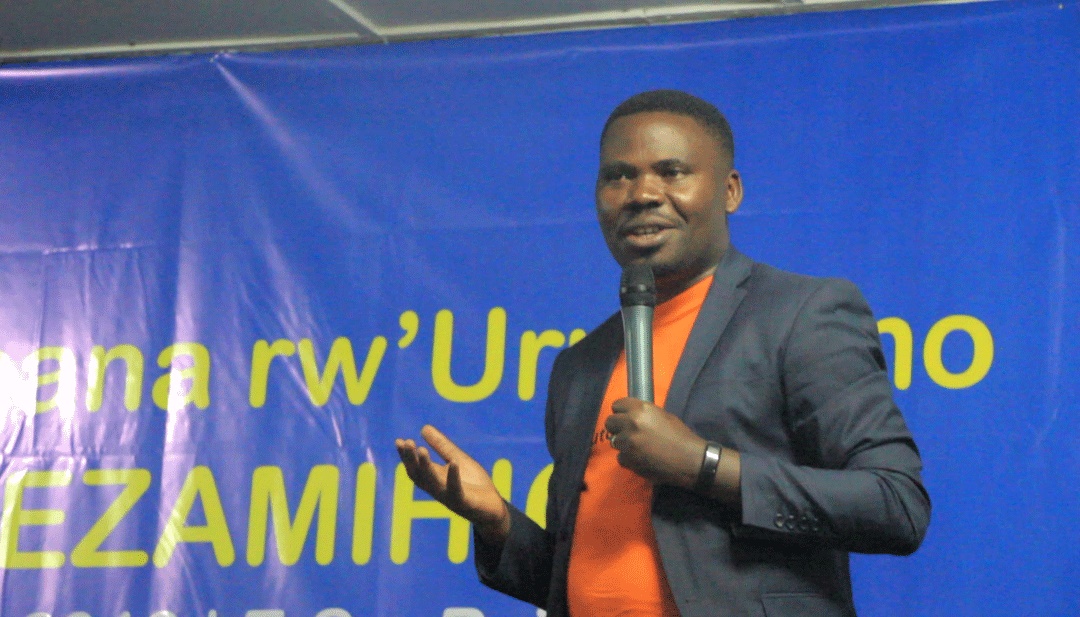 Bamporiki avuga ko Itorero rizafasha urubyiruko guca ukubiri n'ingaruka mbi z'amateka batagizemo uruhare