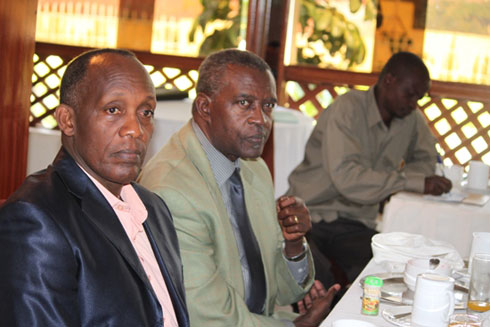 Bamwe mu badepite bari bitabiriye ubusabane n