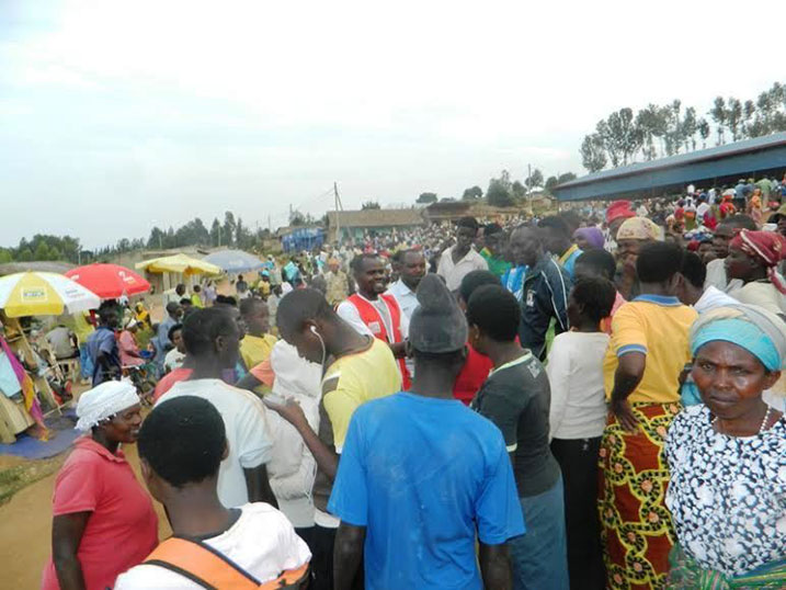 Bamwe mu bahinzi batangarije Kigali Today ko batishimiye guhinga ibitunguru.