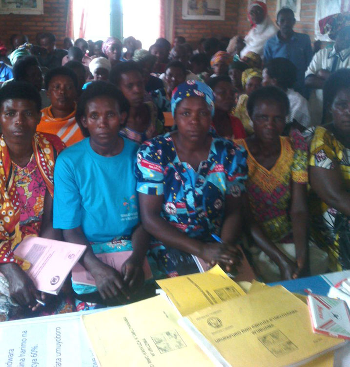 Bamwe mu banyamuryango ba Koperative "Dukunde ubuzima Rubengera".