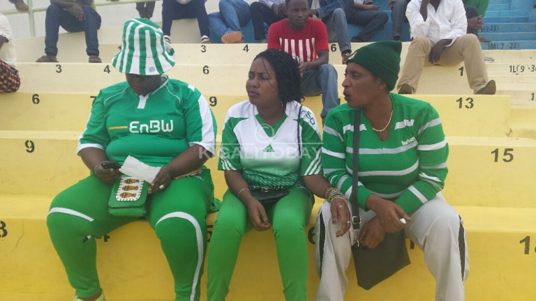 Bamwe mu badamu bakuze baracyafitiye urukundo Kiyovu bakaza kuyifana