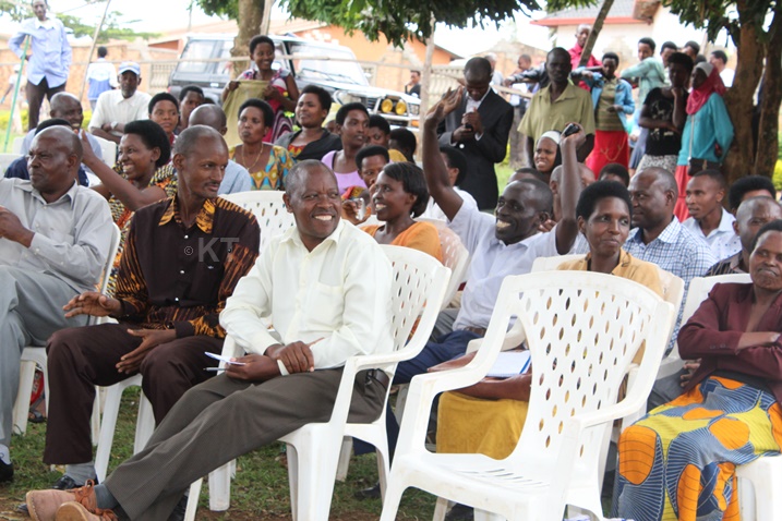 Bamwe mu badozi b'Iburasirazuba, nyuma yo gushyiraho ishyirahamwe ribahuza.