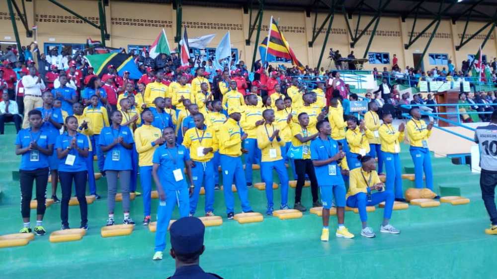 Bamwe mu bakinnyi bo mu makipe yitabiriye imikino