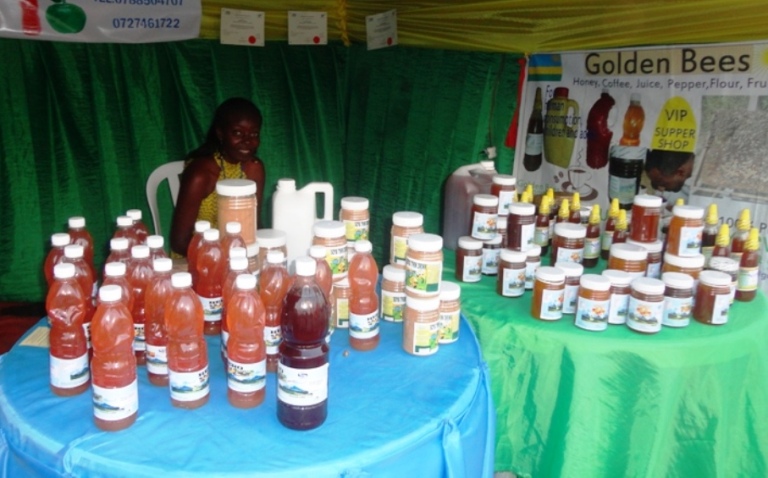 Bamwe mu bamurika ibikorwa byabo bavuga ko ibikoresho bikunze kuba imbogamizi kuko bitumizwa hanze