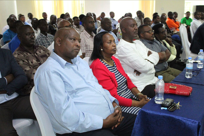 Abakiriya ba BK babonye umwanya wo kuganirizwa kuri serivisi zayo 