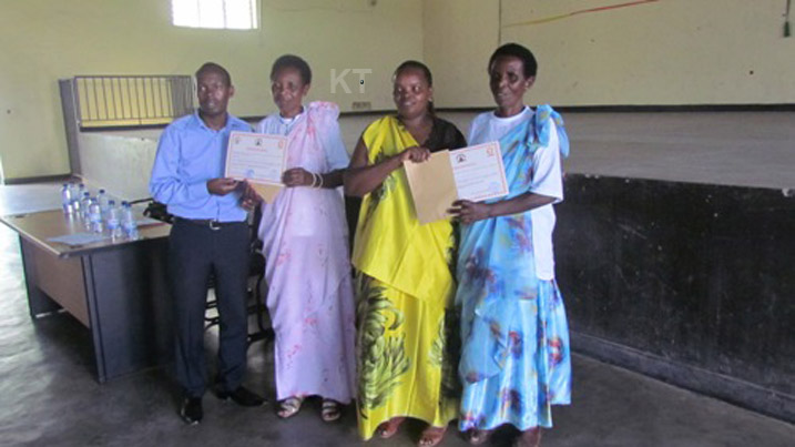 Barasaba bagenzi babo kwitinyuka