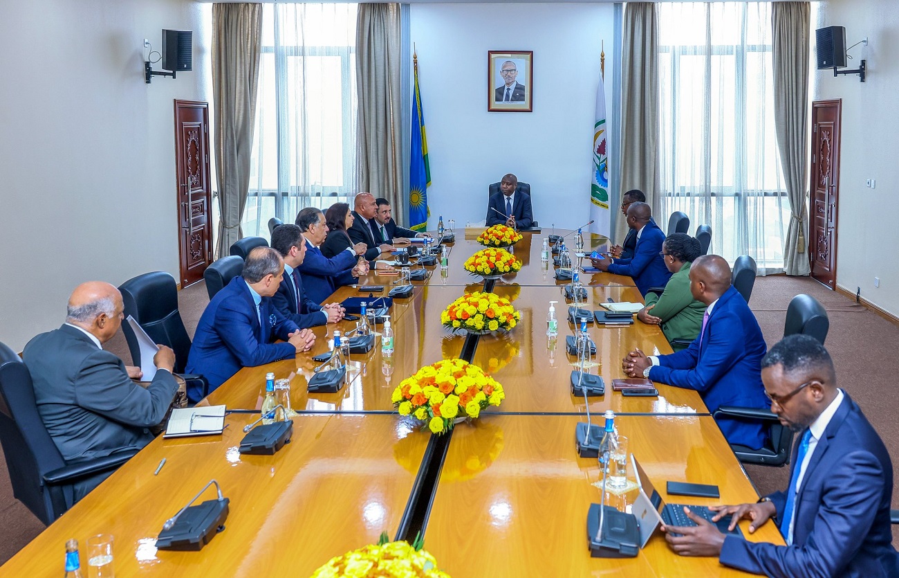 Impande zombi zagiranye ibiganiro