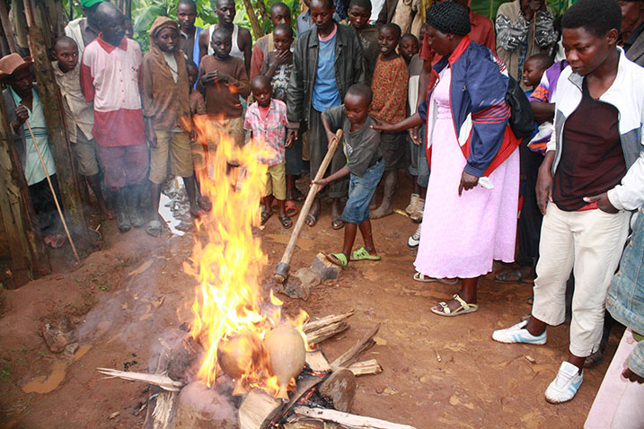 Ibikekwa ko bikoreshwa mu kurogana basabwa kubitwika.