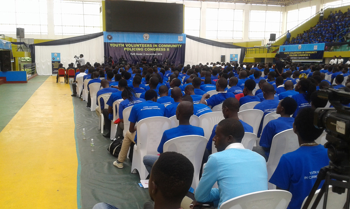 Basabwe guhaguruka bagahangana n'ikinyoma kitwaje ikaramu n'ikoranabuhanga