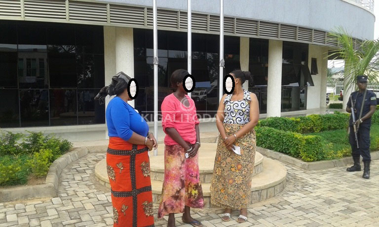 Bashinjwa kunyereza umutungo wa Leta kubera ko bagurishije inzitiramibu zigenewe abaturage 