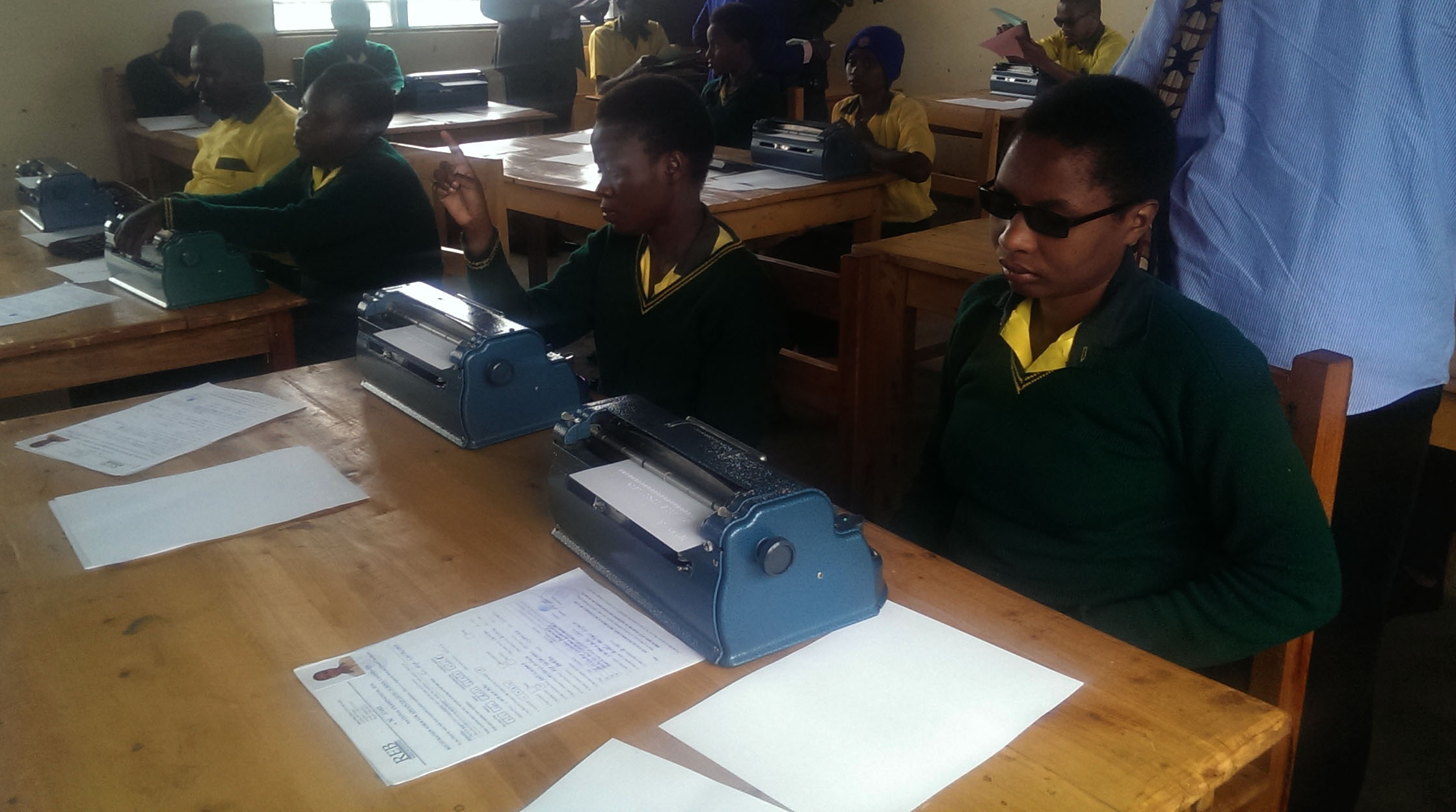 Bashimira Leta ko yabahaye agaciro ubu bakaba biga nk'abandi