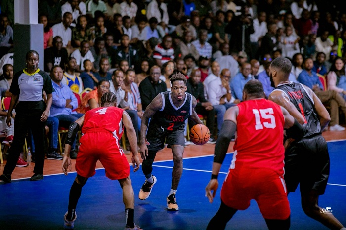 Umunyamerika ROEBUK Junior wakinaga umukino we wa mbere muri Patriots yari yazonze REG BBC